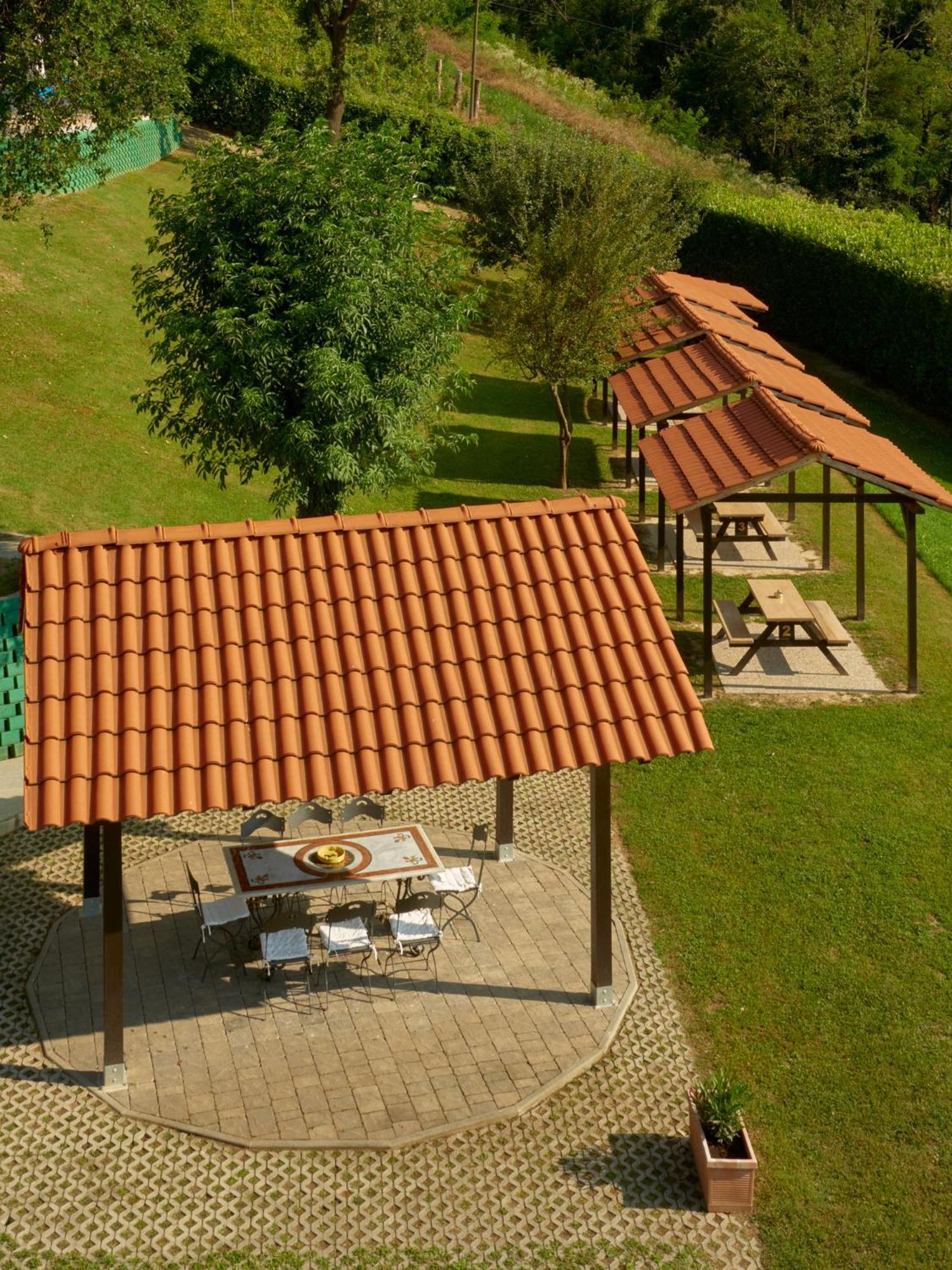 Vigna Dell'Acqua Vila Santo Stefano Belbo Exterior foto