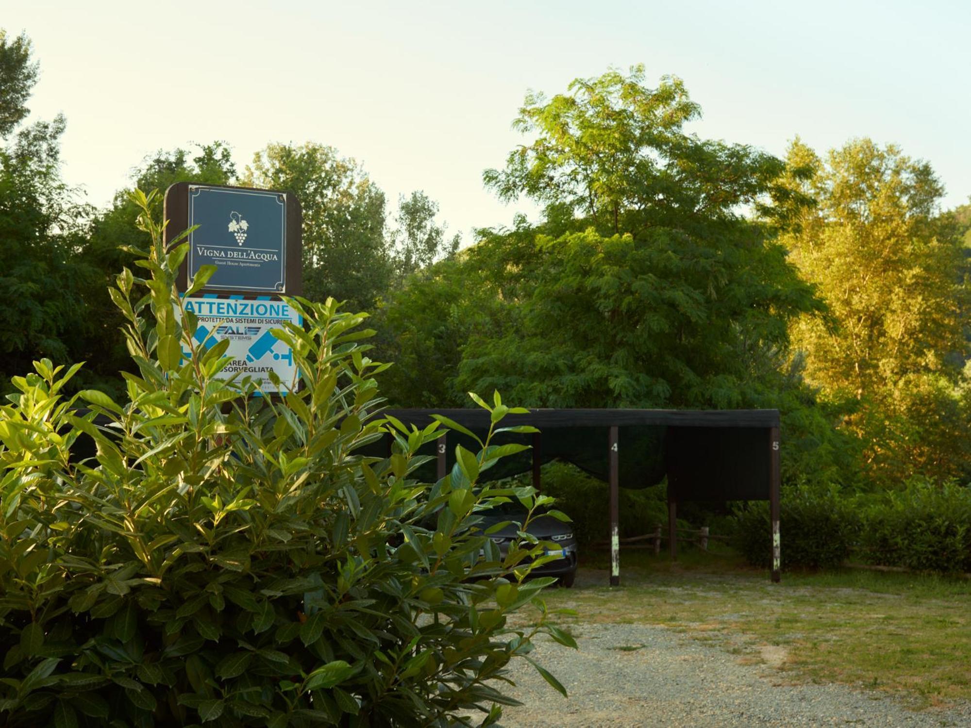 Vigna Dell'Acqua Vila Santo Stefano Belbo Exterior foto
