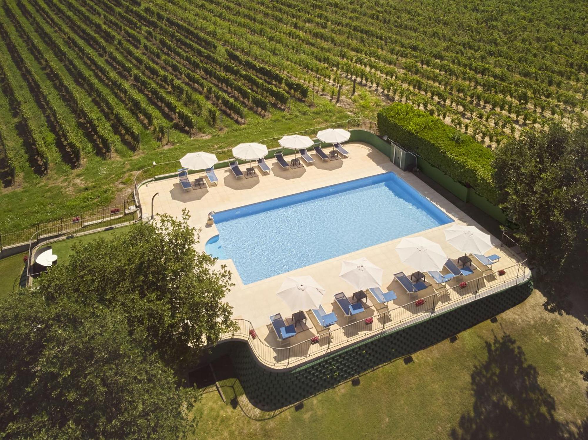 Vigna Dell'Acqua Vila Santo Stefano Belbo Exterior foto